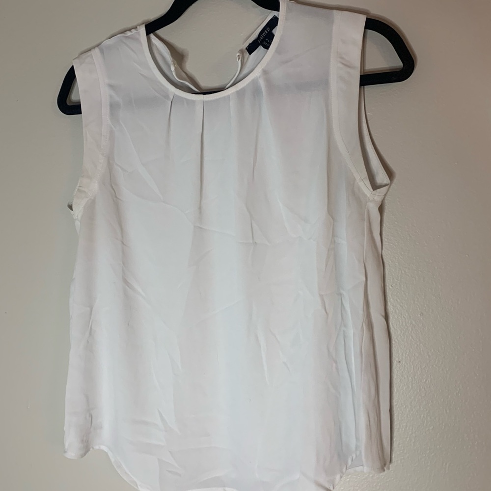 White flowey blouse